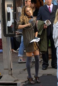 Carrie Bradshaw in Overknee-Socken in Sex and the City