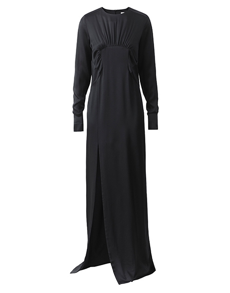 Die neue Studio Kollektion von H&M besticht durch schwarze It-Pieces.