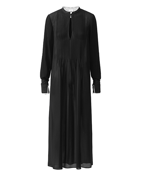Die neue Studio Kollektion von H&M besticht durch schwarze It-Pieces.