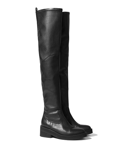 Die neue Studio Kollektion von H&M besticht durch schwarze It-Pieces.
