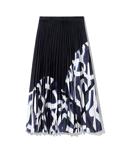 Die neue Studio Kollektion von H&M besticht durch schwarze It-Pieces.