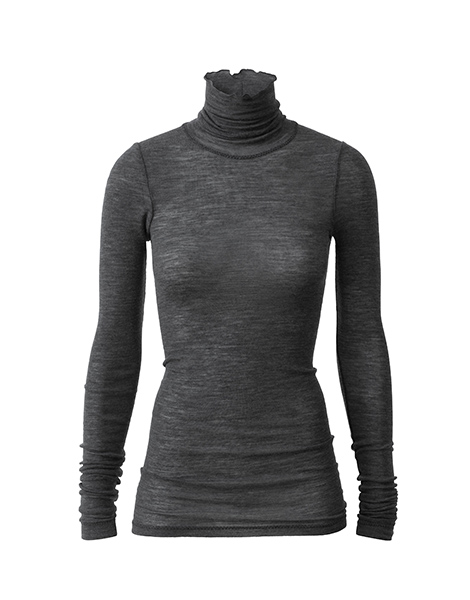 Die neue Studio Kollektion von H&M besticht durch schwarze It-Pieces.