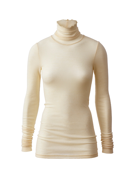 Die neue Studio Kollektion von H&M besticht durch schwarze It-Pieces.
