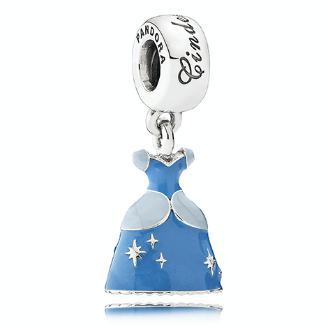 Pandora und Disney Kollaboration bringt uns Charms mit Prinzessinnen-Kleidern, Herzen und Co.