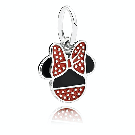 Pandora und Disney Kollaboration bringt uns Charms mit Prinzessinnen-Kleidern, Herzen und Co.