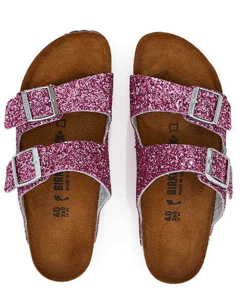 Unsere Birkenstocks bekommen jetzt ein cooles Glitzer-Upgrade