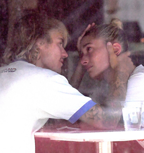 Das Rätselraten hat ein Ende! Deswegen haben Justin Bieber und Hailey Baldwin also geweint